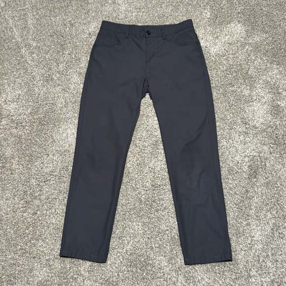 Men’s 30x28 Vuori Meta Pant Gray Performance Casual - Picture 1 of 13